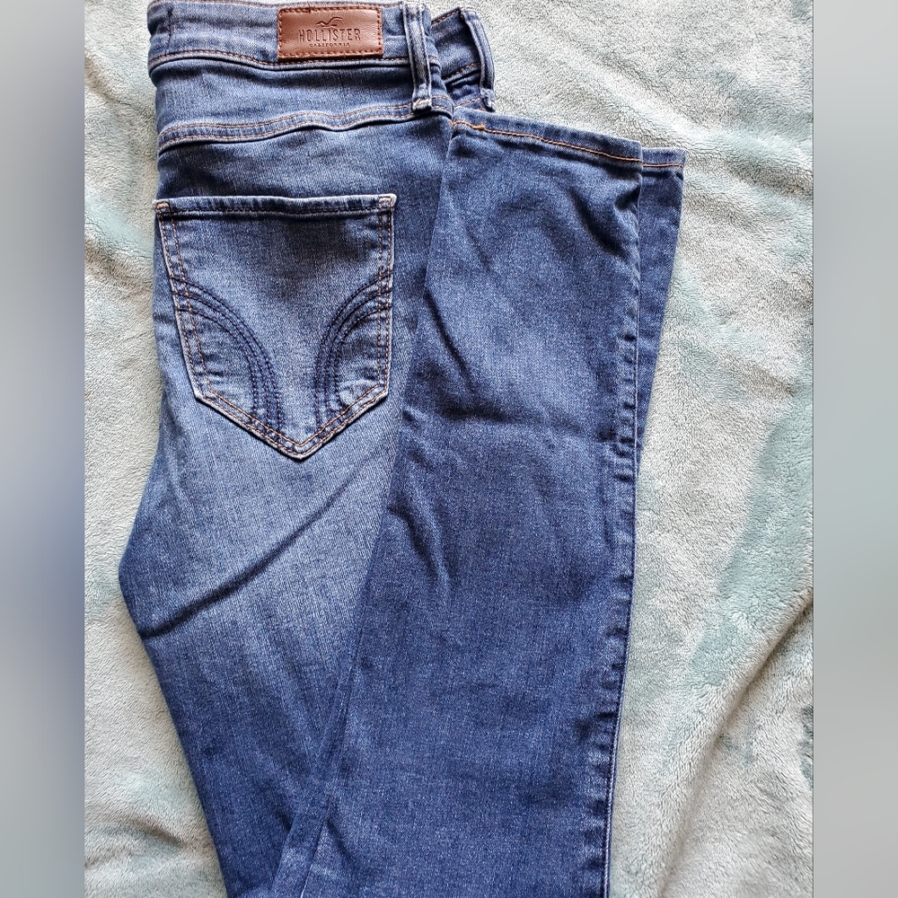 Hollister High Rise Super Skinny
